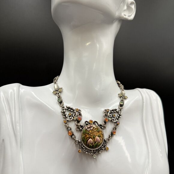 Vintage 1980s Victorian Style Studded Gemstone Elegant Necklace - Picture 3 of 4